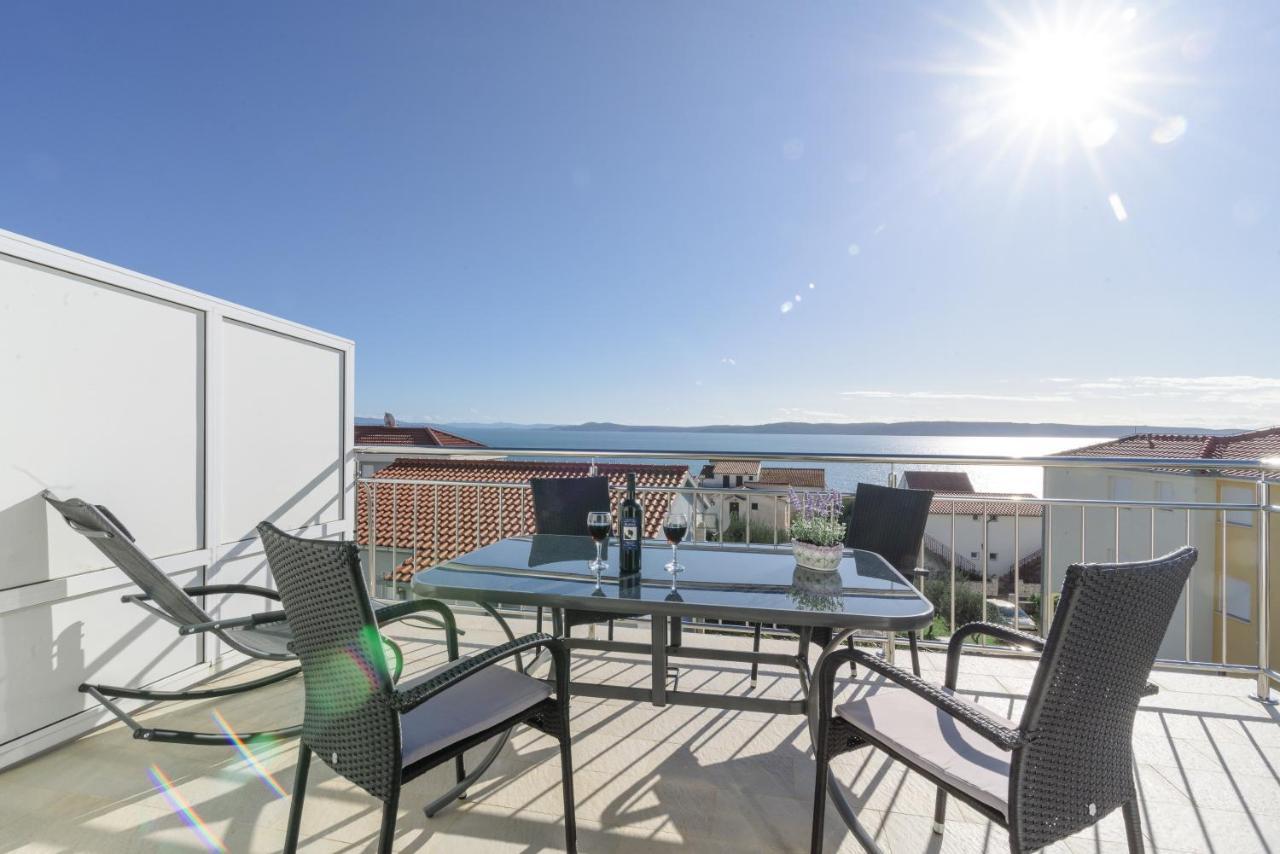 Apartmani Emil Трогир Екстериор снимка