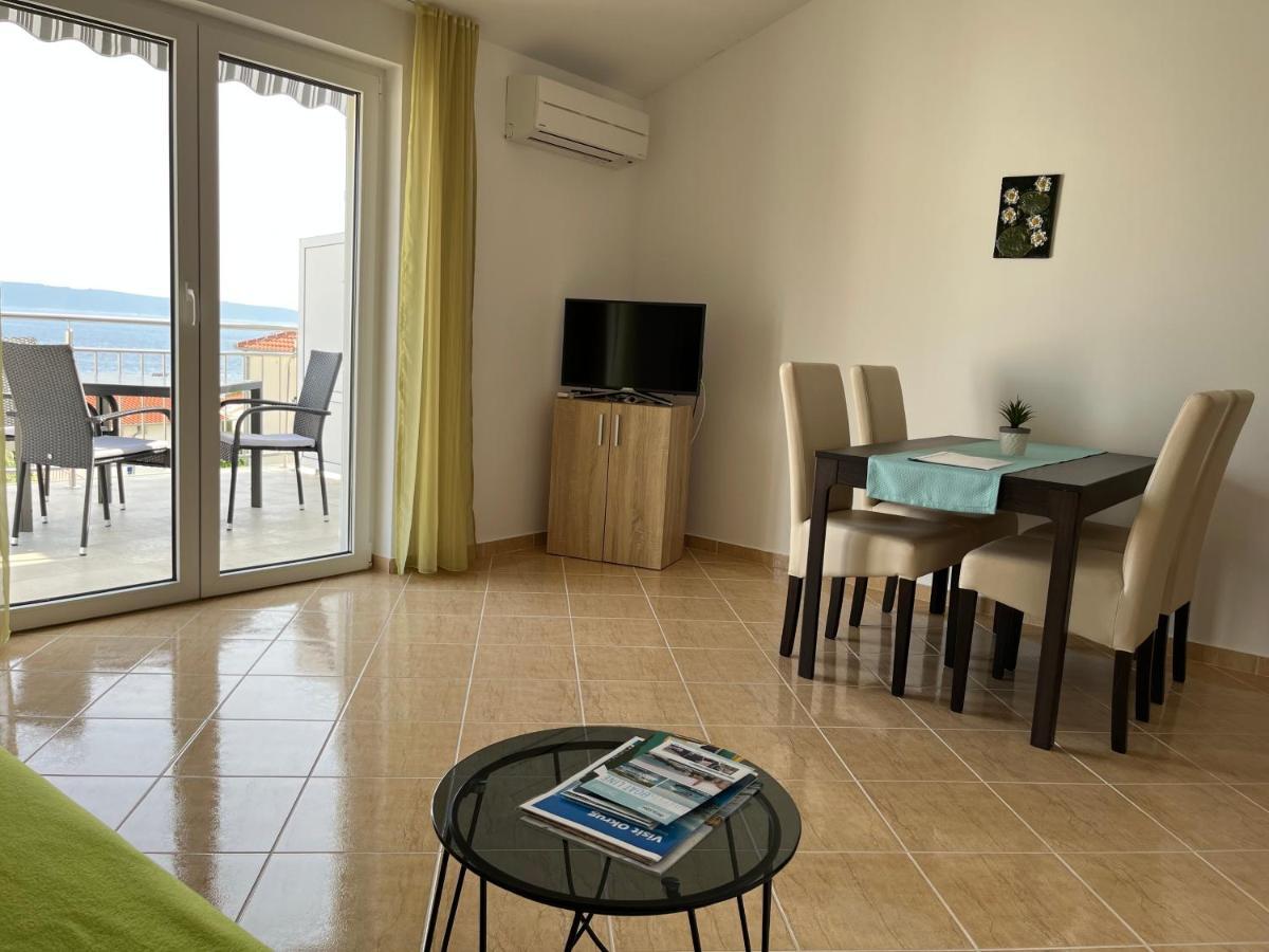Apartmani Emil Трогир Екстериор снимка