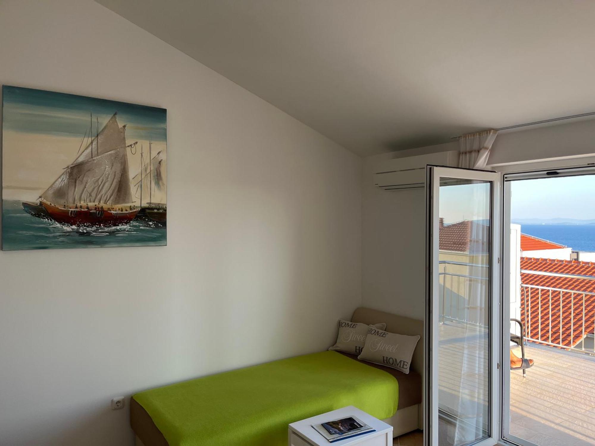 Apartmani Emil Трогир Екстериор снимка
